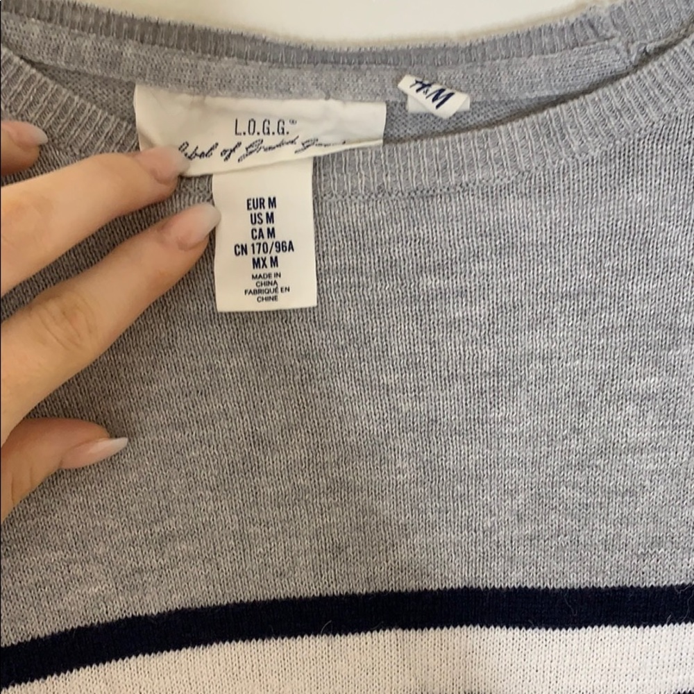 Sweater - Picture 2 of 2